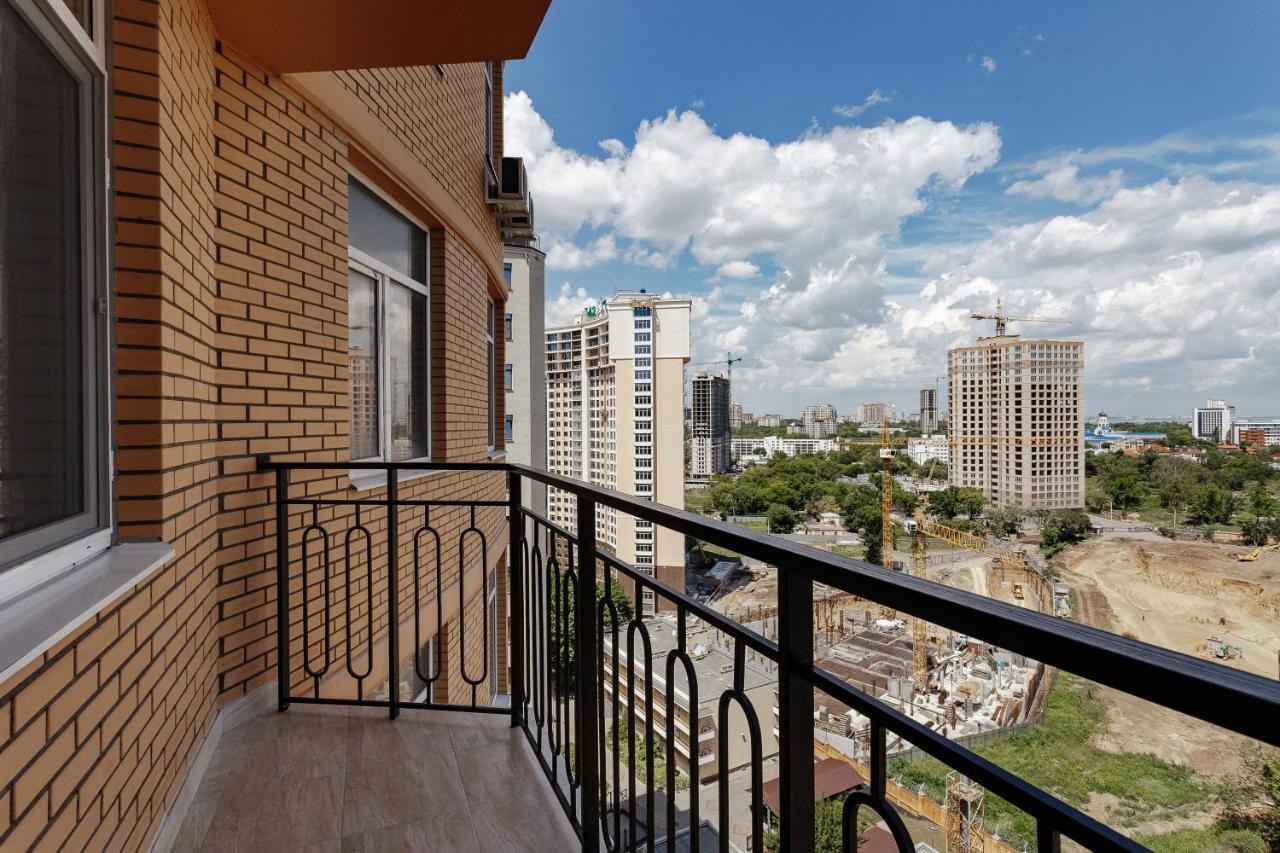Prestige Plaza Apartments 敖德萨 外观 照片