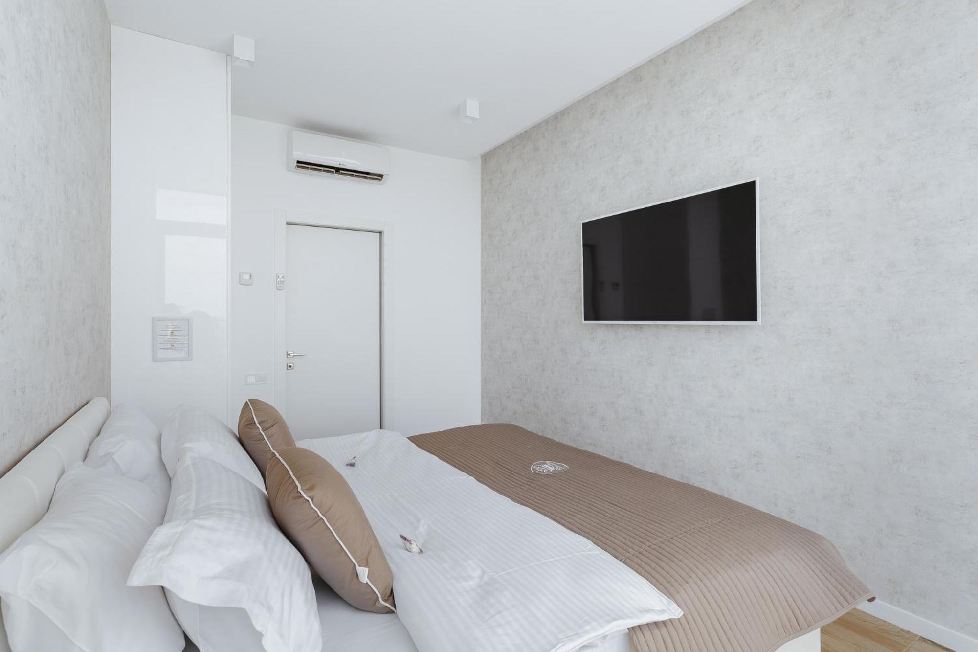 Prestige Plaza Apartments 敖德萨 外观 照片